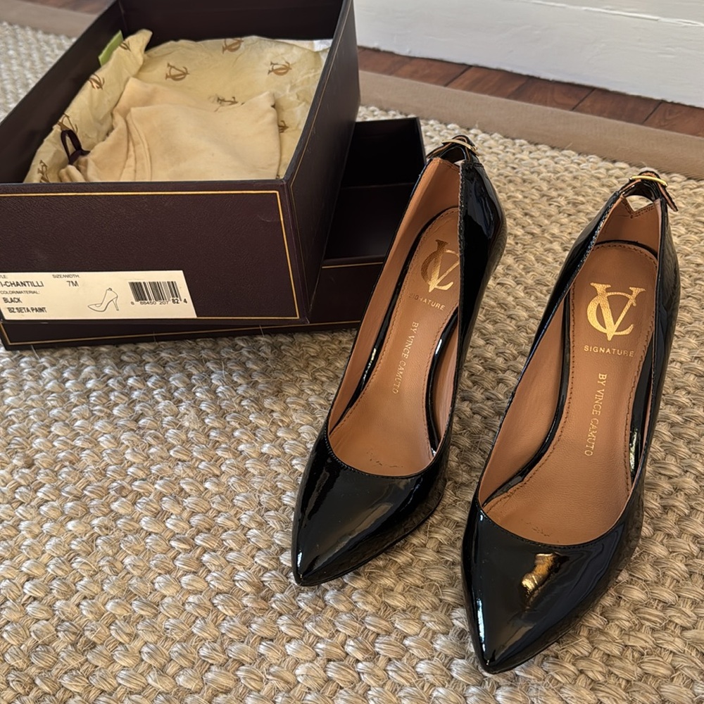 Vince Camuto new patent leather heels with Buckley detail in back